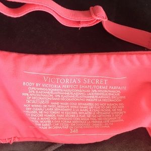 Victoria's Secret Intimates & Sleepwear - VS Bright Pink Push Up Lace Bra 34B Victoria's Secret Intimates & Sleepwear - VS Bright Pink Push Up Lace Bra 34B